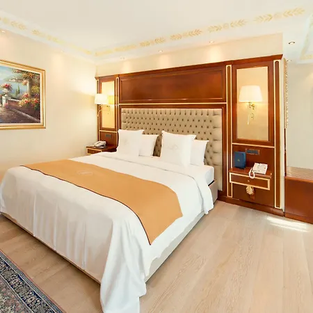 Swiss Diamond & Hotel Morcote